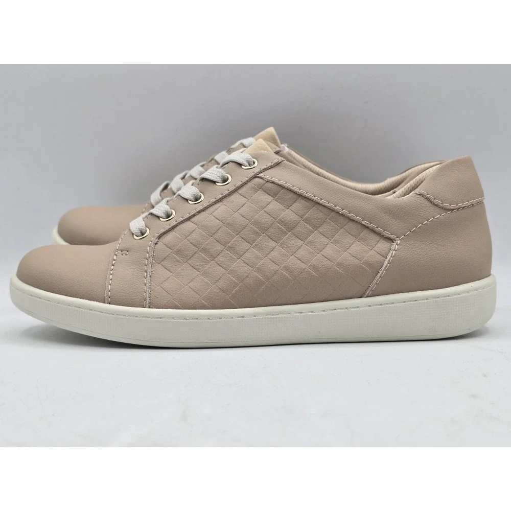 Trotters‎ Adore T2117-112 Womens Beige Leather Lifestyle Sneakers Shoes 7 M